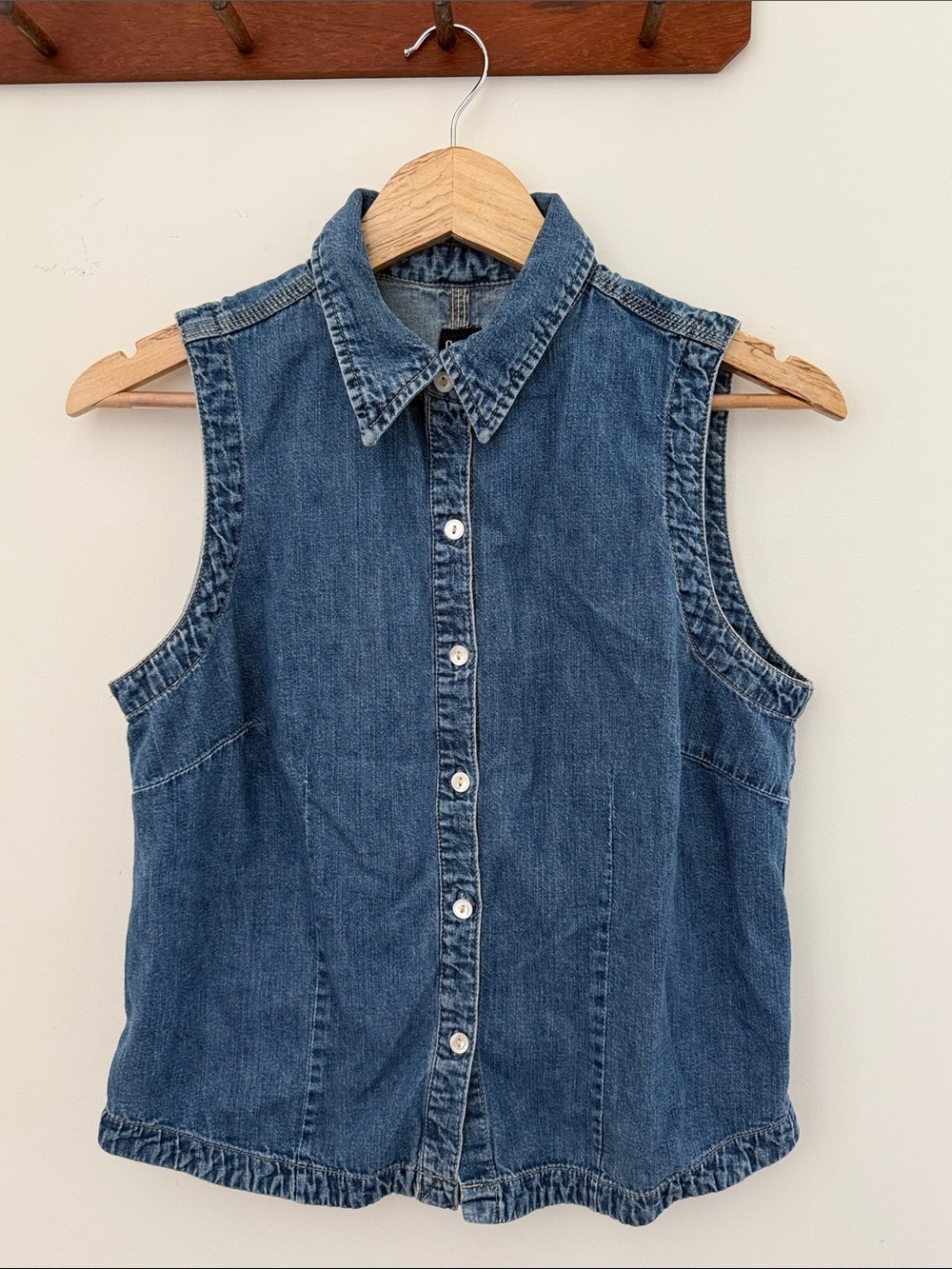 Vintage GAP 100% Cotton Denim Top - Size M